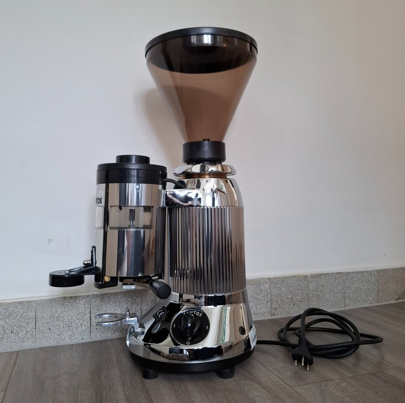 Santos Küchengeräte: Gastro Kaffeemühle Santos 06A – Neu (gemäss Beschreibung) aus Reinach BL von HeTra20