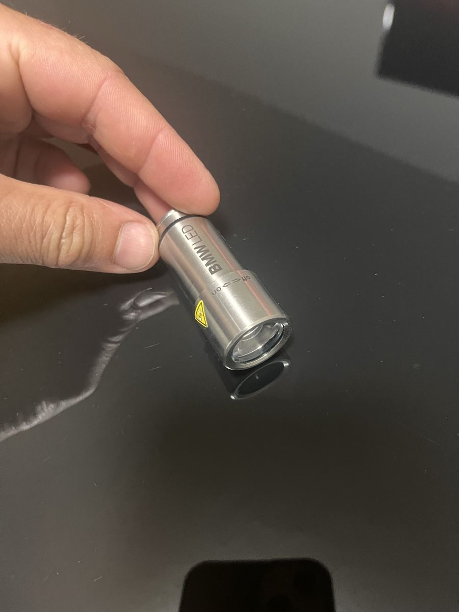 Lampade: Kleine lampe BMW – Usato da Embrach venduto da Marushin