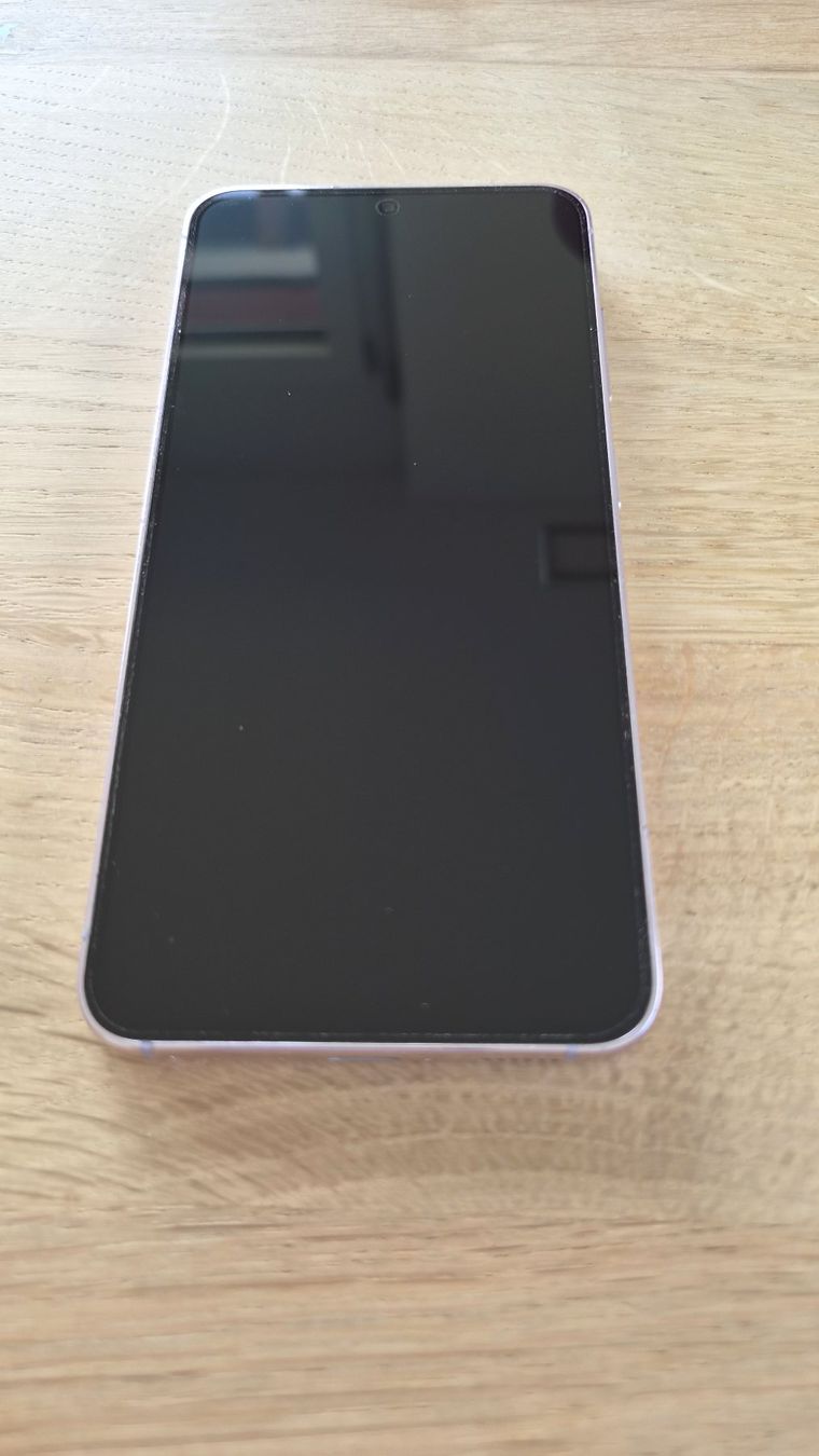 Samsung Telefoni cellulari / Smartphones: Samsung Galaxy S23 256GB – Usato da Kleinandelfingen venduto da jessi2209