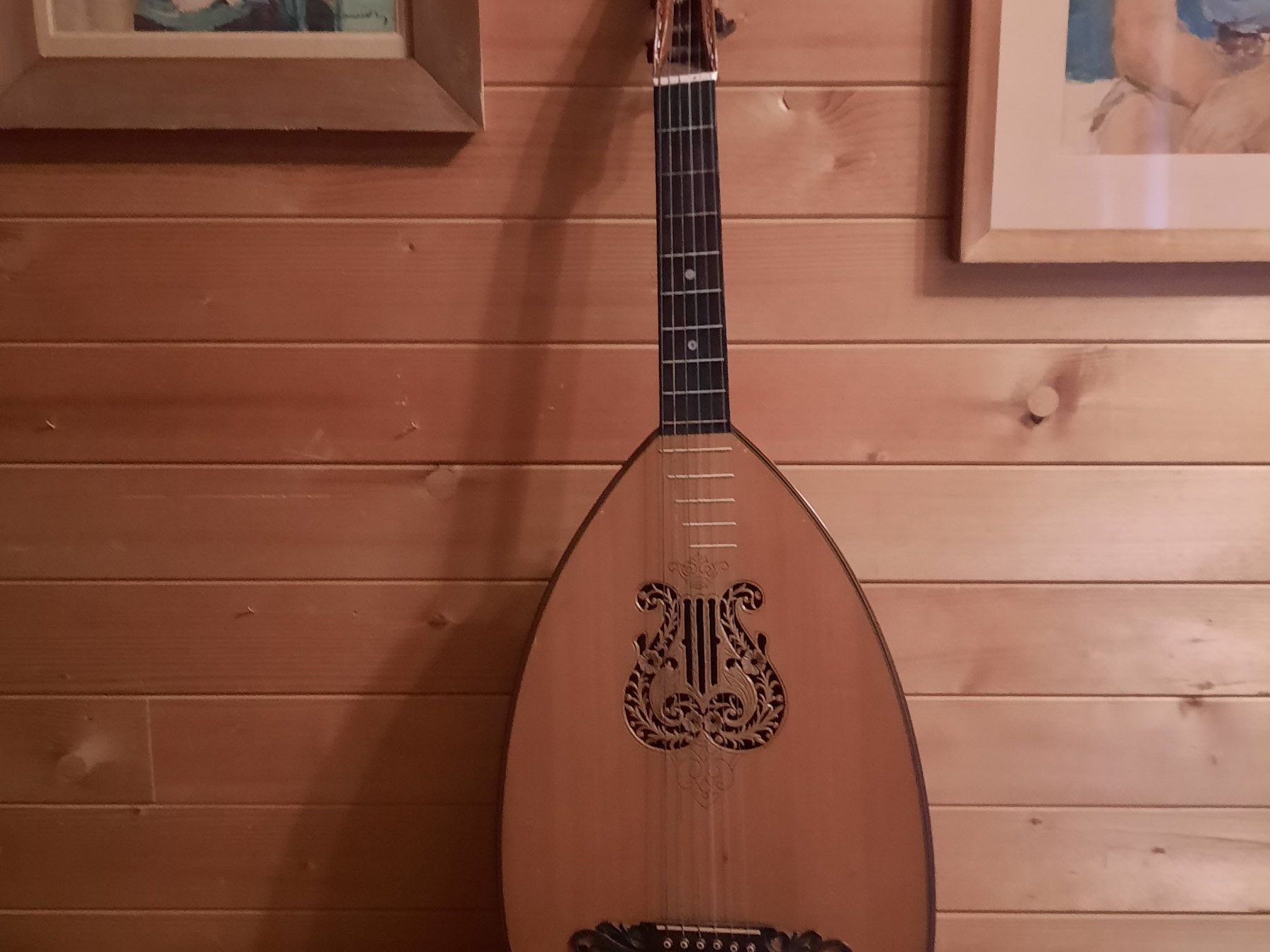 Strumenti musicali: Gitarrenlaute Guitare luth ca 1930 – Usato da Montbovon venduto da vanilantik 1