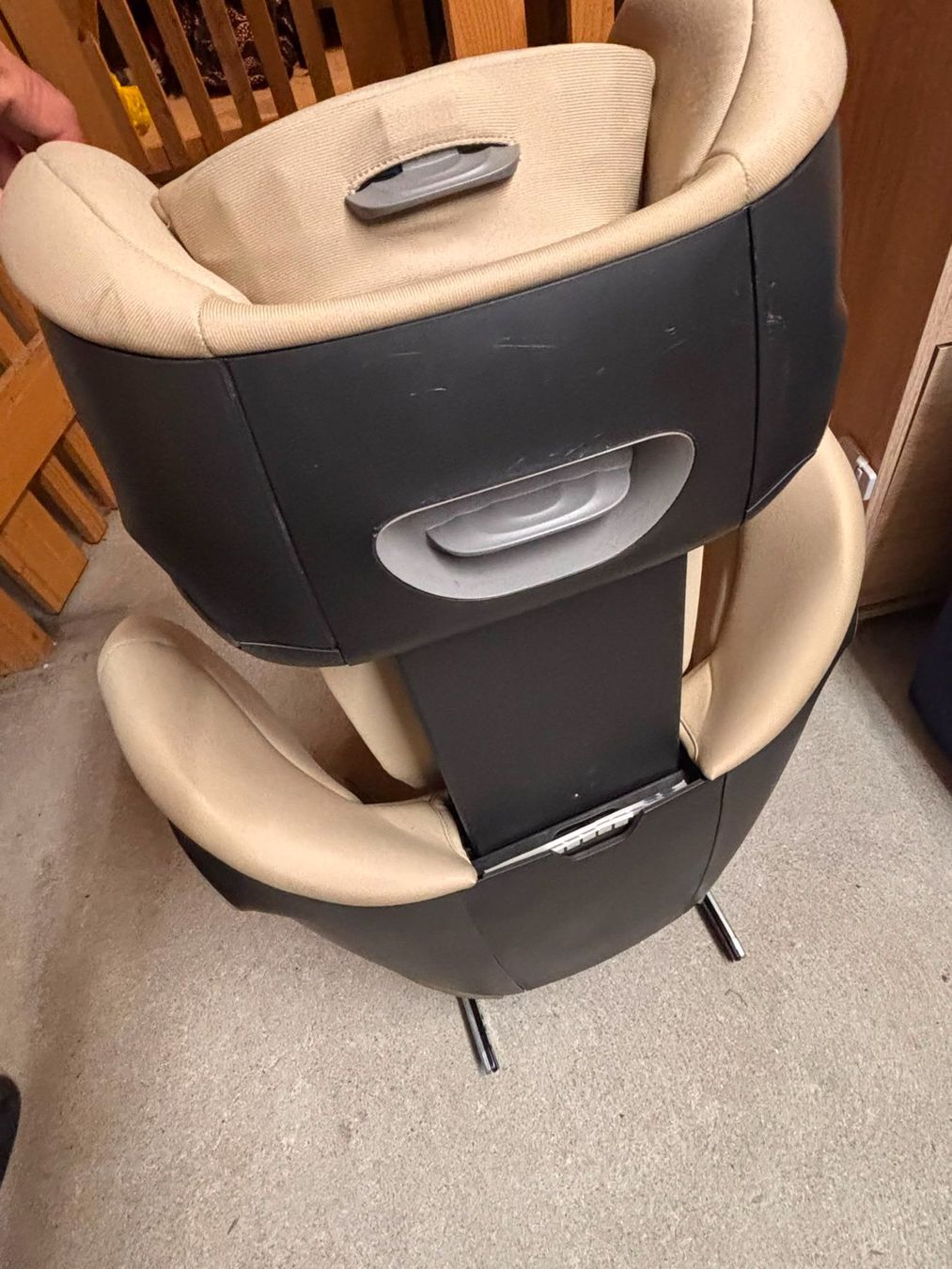 Seggiolini per auto: Cybex solution S i-FIX Classic Beige – Usato da Basel venduto da klein.mella 5