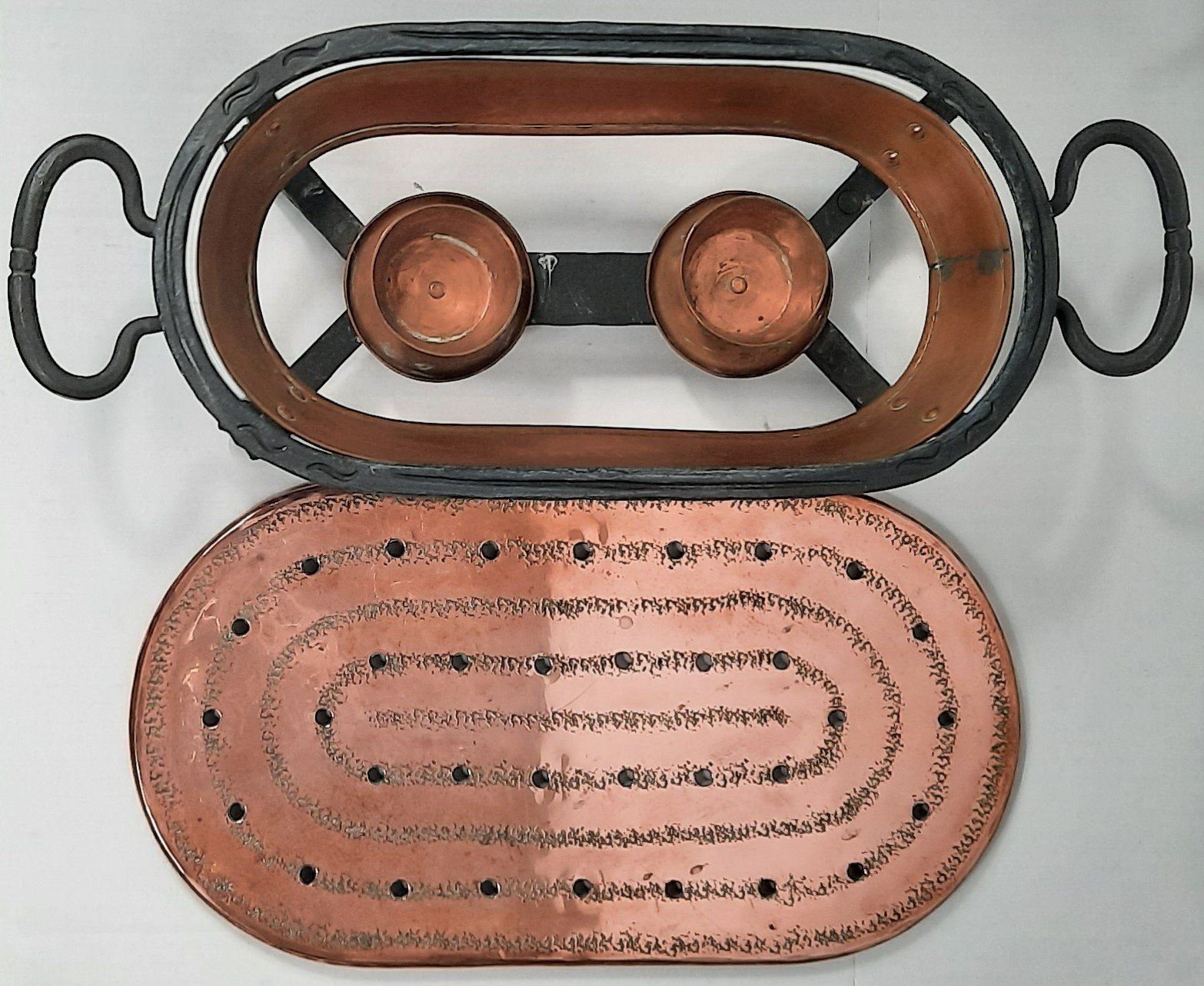 Elettrodomestici da cucina: ALLA MONDA Alte Doppel Rechaud Stövchen Mit Kerzenhaltern – Usato da Seuzach venduto da VT-Collections2 2