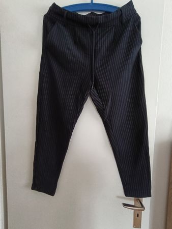 Hose Gr.M dunkelblau mit weissen Streifen Only Story