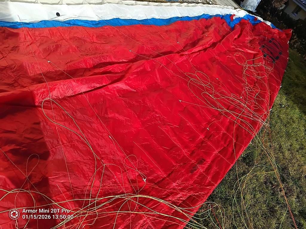 Nova Sport dell'aria & Aquiloni: Mentor 3 Parapente – Usato da Bulle venduto da Parapefg 3