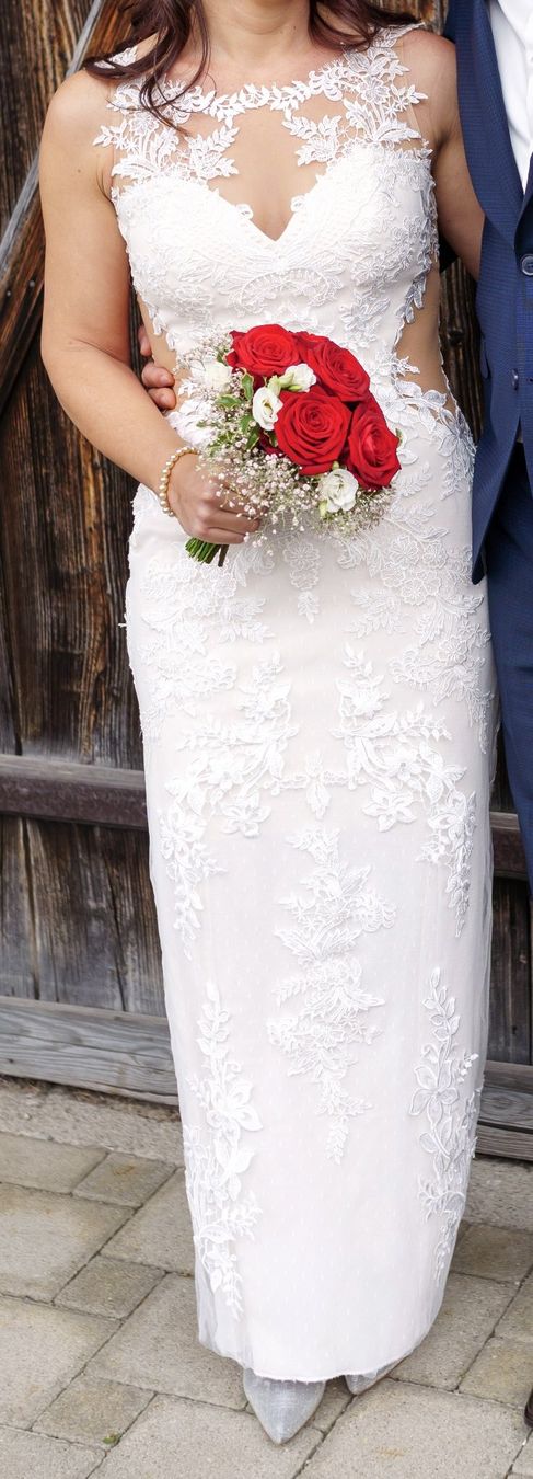 Vestiti: Traumhaftes Brautkleid Spitze Gr. 36/38 – Usato da Schwanden GL venduto da Muus77
