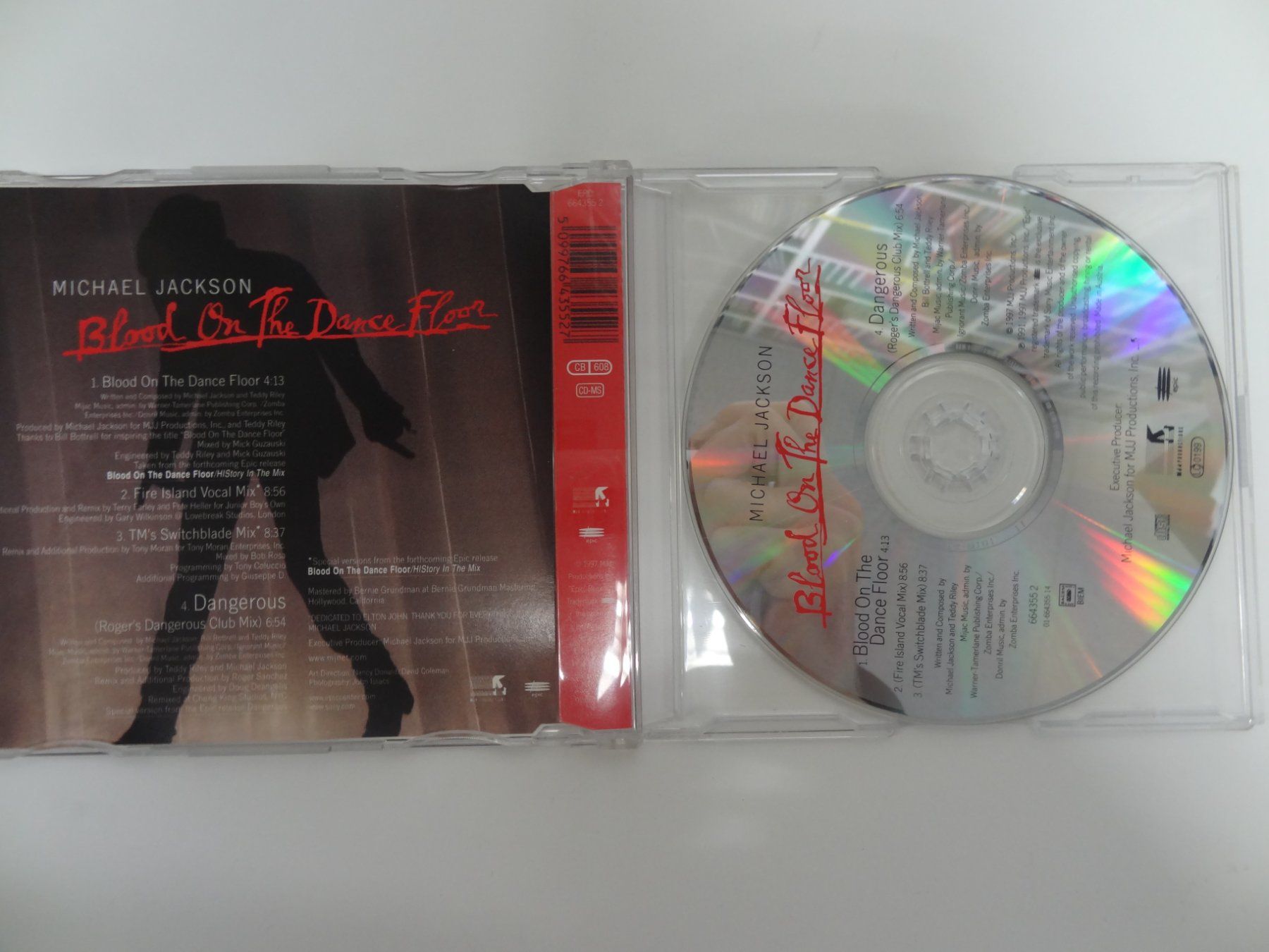 CD: Michael Jackson Blood On The Dance Floor – Usato da luzern venduto da musicandart 1