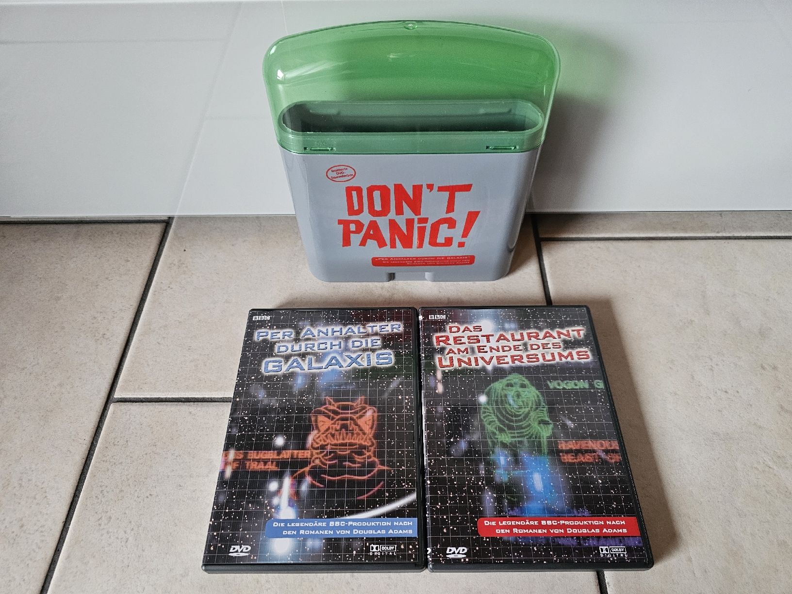 Tutti i DVDs: Don't Panic  -  Limitierte DVD Sammlerbox – Usato da Schneisingen venduto da backstore24