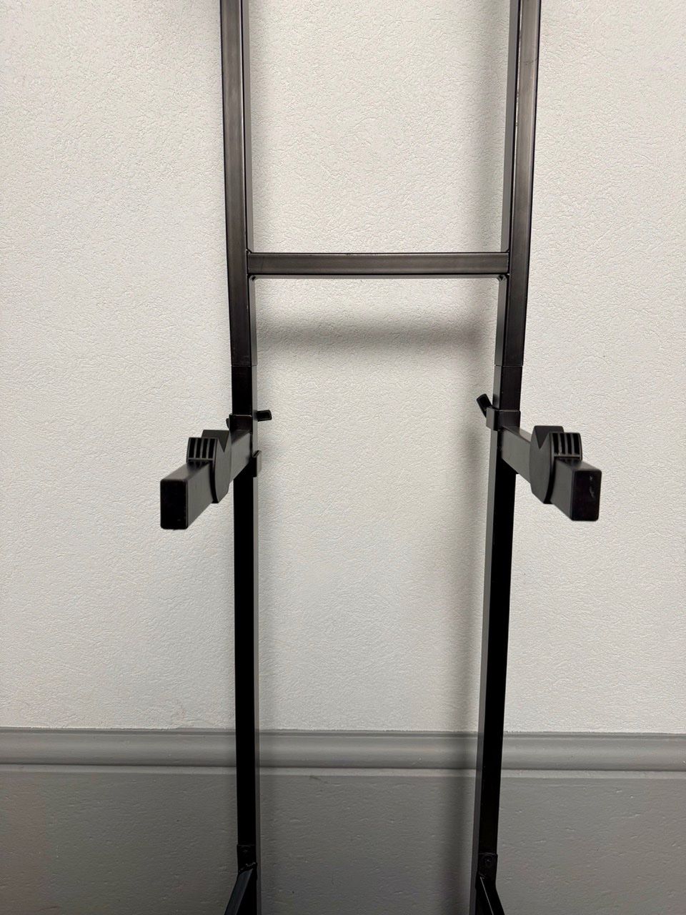 Cavalletti per biciclette: Support pour vélo Thule (2 vélos) – Usato da Yverdon-les-Bains venduto da CB1400 4