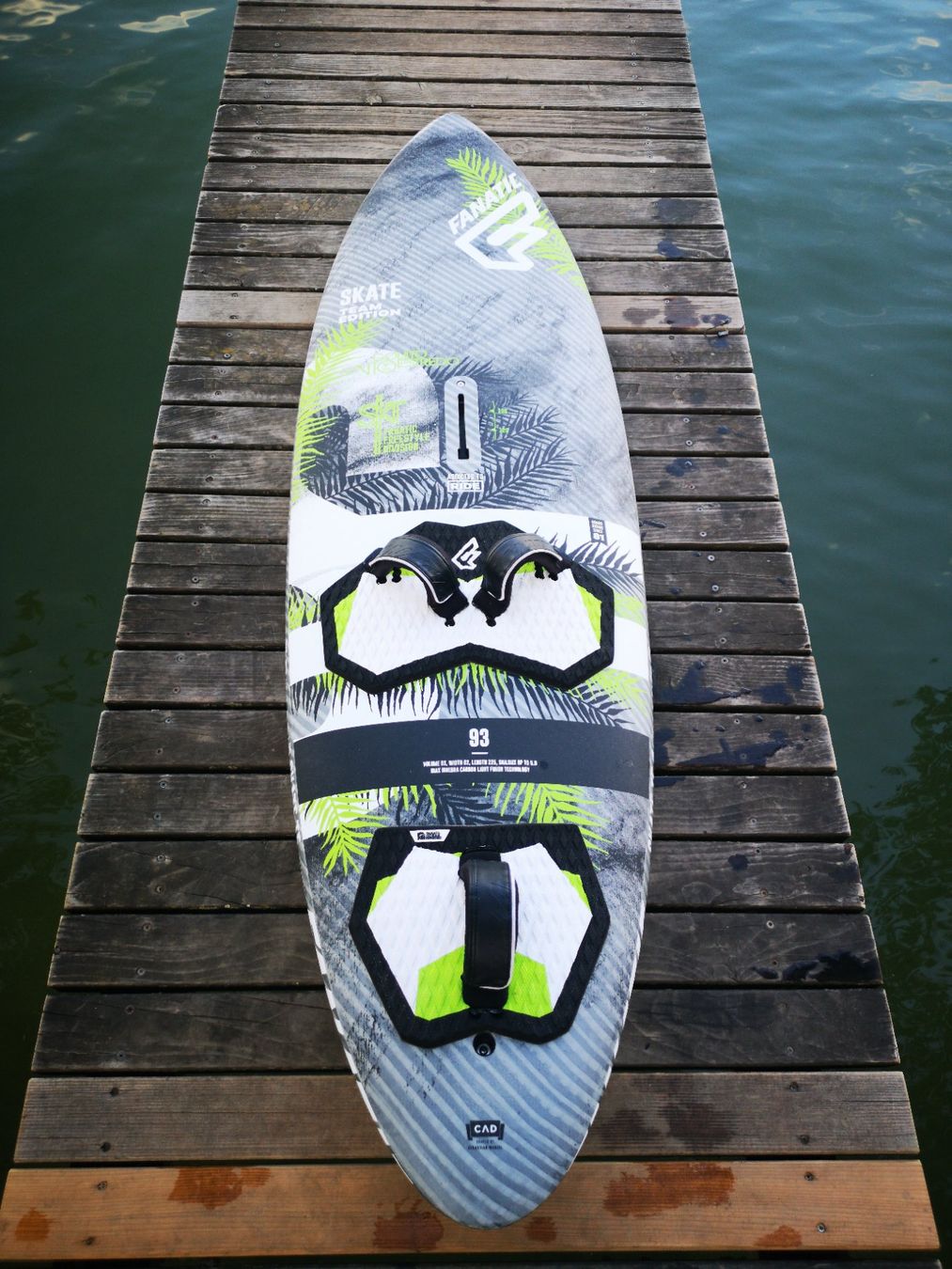 Duotone Surfboards & Schwimmbrette: Windsurfbrett Fanatic Skate 93l – Gebraucht aus Alpnachstad von Frwwizz 2