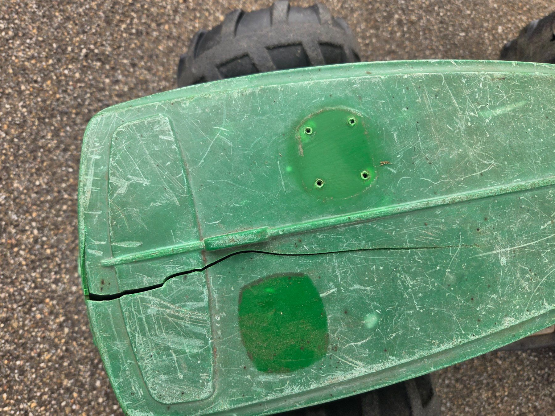 Peg Perego Fahrzeuge für Kinder: Peg Perego John Deere Elektrotraktor – Defekt aus Ebnet von Volvo.Power 1