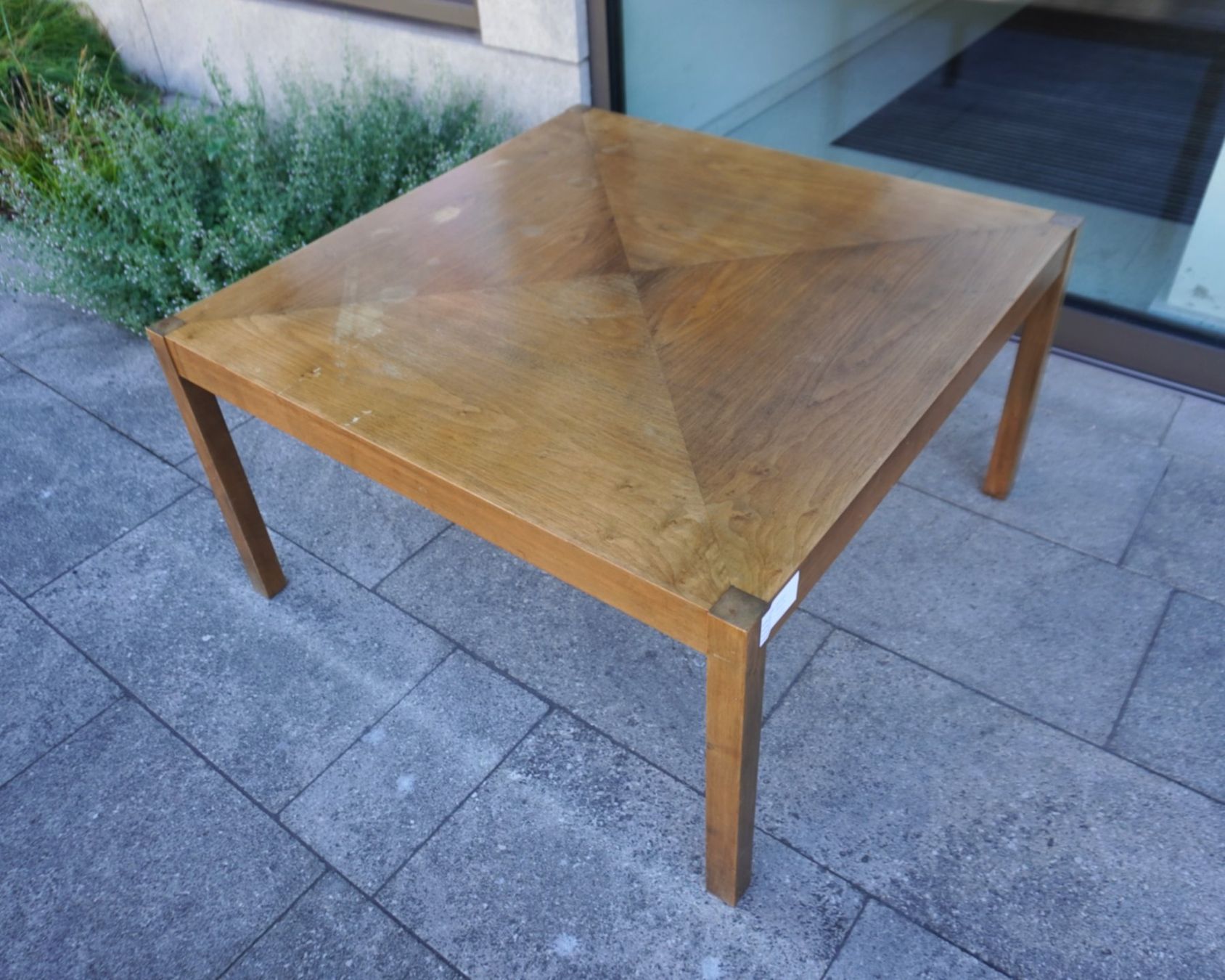 Tavoli: Quadratischer Tisch aus Holz MA355 – Usato da Basel venduto da B.W.B. 1