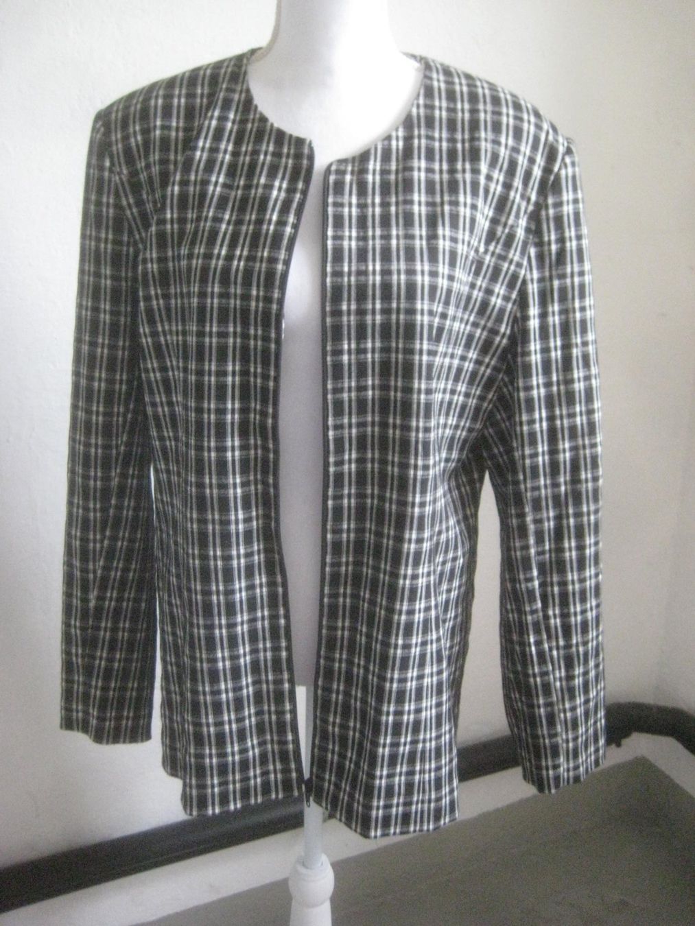 Jacken: DAMEN JACKE – Gebraucht aus Uster von flocke1 1