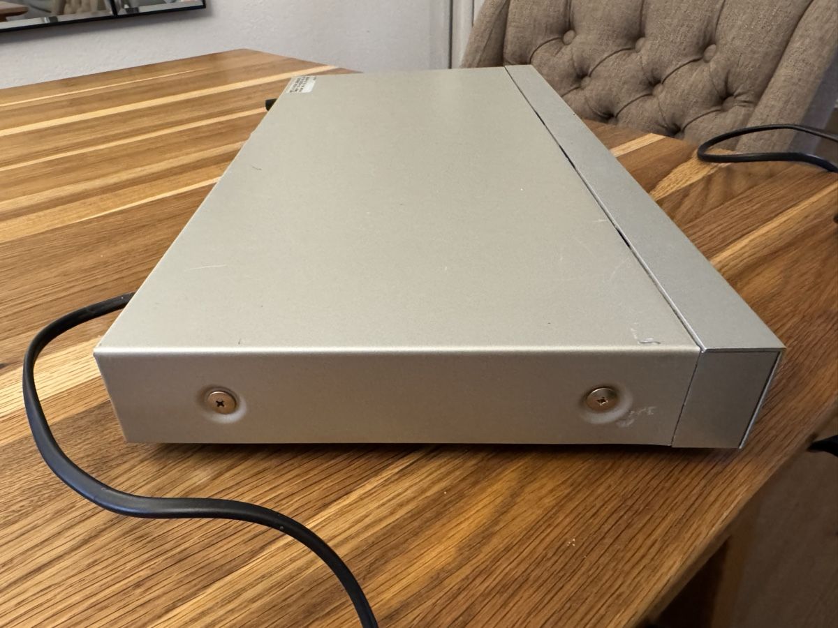 Technics Radio: Technics Quartz Synthesizer ST-Z250L Tuner gebraucht – Usato da Urtenen-Schönbühl venduto da sibari 2