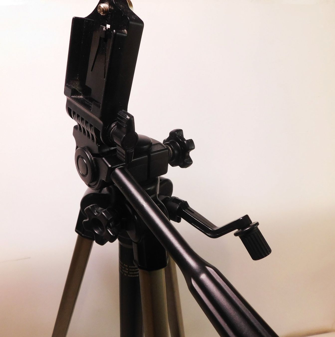 Velbon Treppiedi & Teste: Velbon CX-440 Lightweight 4' High Photographer Camera – Usato da Emmenbrücke venduto da Ulisse-22 4