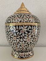 Pot couvert en porcelaine "Made in Thaïland"