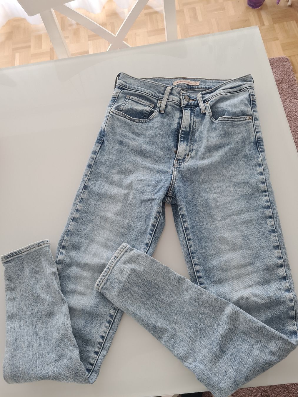 Levi's Jeans: Levis Hose – Usato da Zollikofen venduto da melanie057