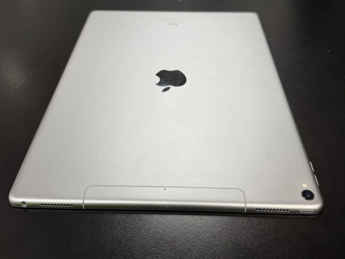 Apple Tablet PC: iPad Pro 12.9 2 Generation WiFi und Cellular space Gray – Usato da Zürich venduto da Handycaree 4