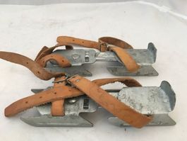 Schlittschuh-Rutscher / Kufen-Rutscher !