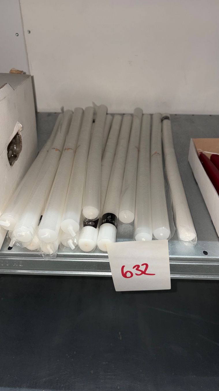Candele: 632 Posten diverse Kerzen aus Liquidation – Nuovo (secondo la descrizione) da Derendingen venduto da Meisterstuecke 1