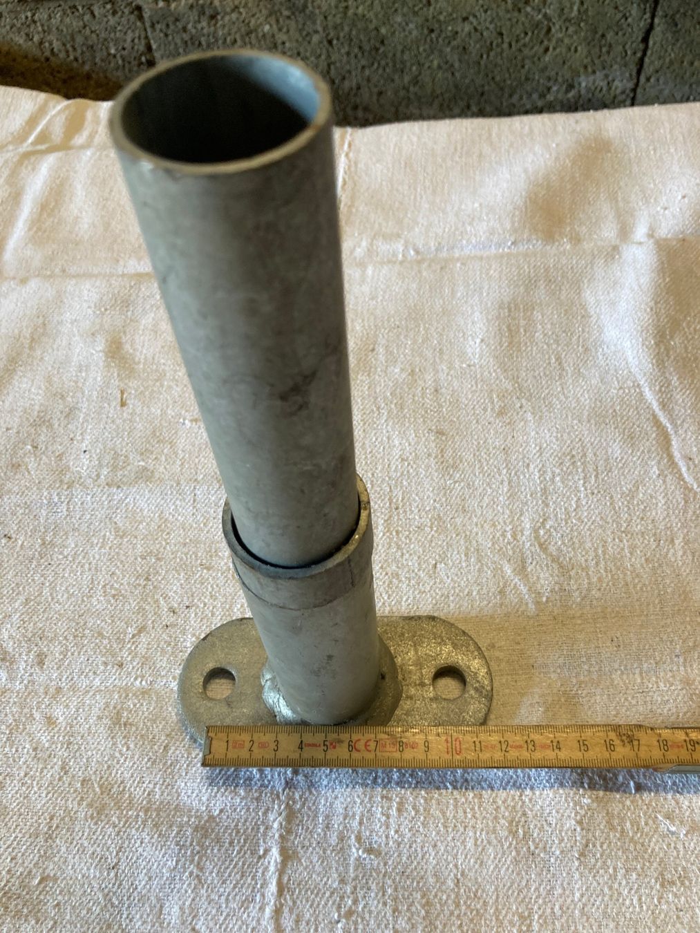 Altro in Accessori per animali: 1 pièce pour barrière cornadis pour étable – Usato da Bourrignon venduto da filledemai