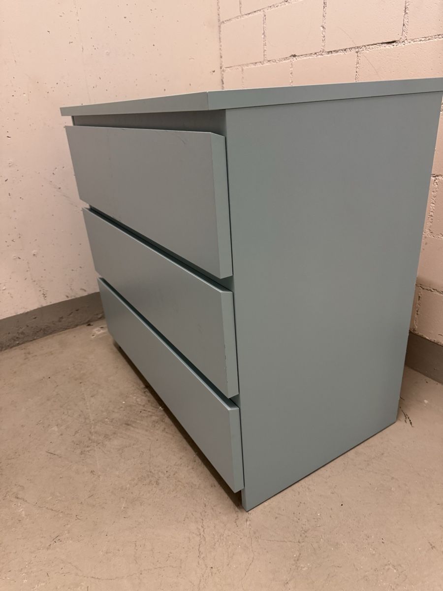 Ikea Commodes: Kommode 3 Schubladen hellblau guter Zustand – Neuf (Voir description) à Oberengstringen par lor_8y27 1