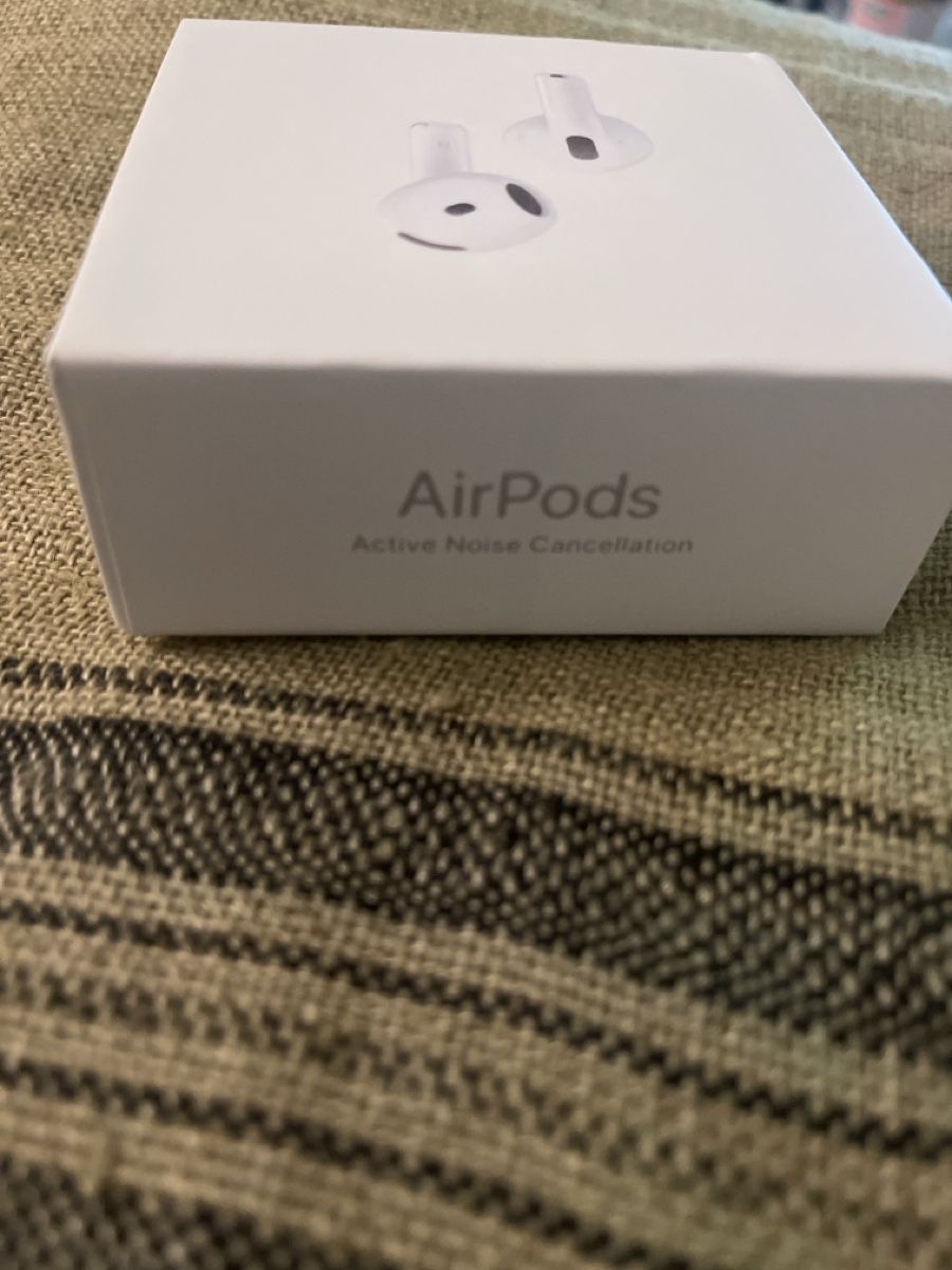 Apple Cuffie: Apple AirPods Pro 4 Gen ANC mit Ladecase neu – Usato da Luzern venduto da M.Ai 4