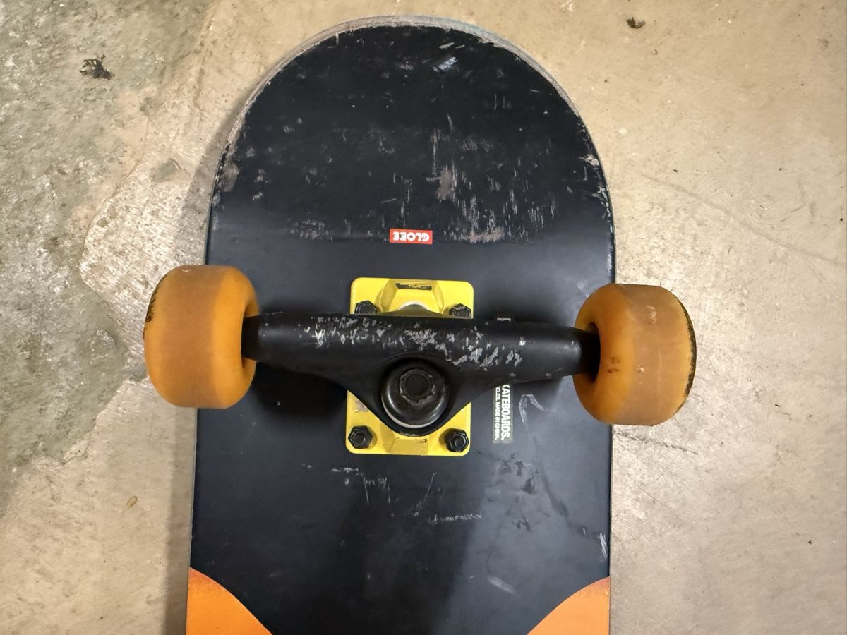 Globe Skateboards: Skateboard Globe Orange/Schwarz  – Usato da Spiegel b. Bern venduto da javi-rodriguez 2