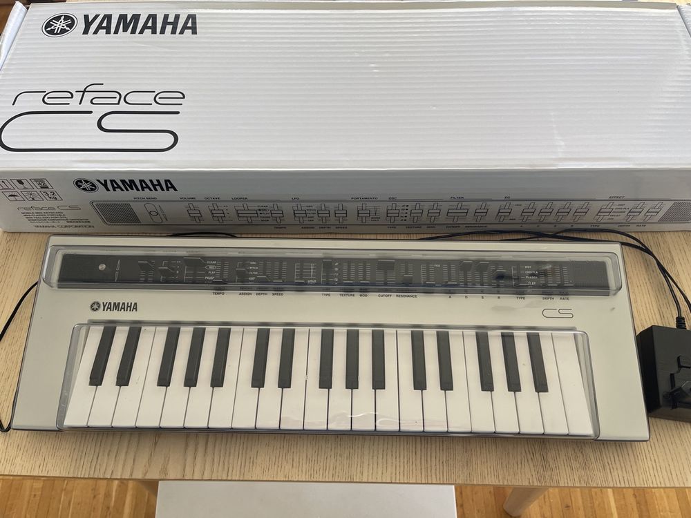 Yamaha Reface CS with decksaver (Gebraucht) in Avry-sur-Matran für CHF ...