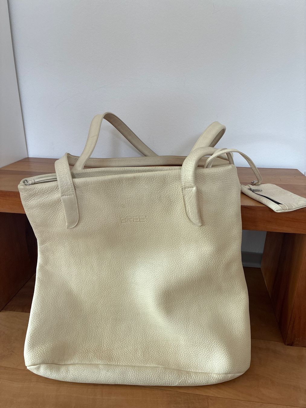 Bree Borse da donna: Beiger Ledershopper von Bree – Usato da Davos Platz venduto da nanigl