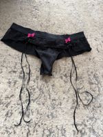 Damen String schwarz mit Spitze guter Zustand