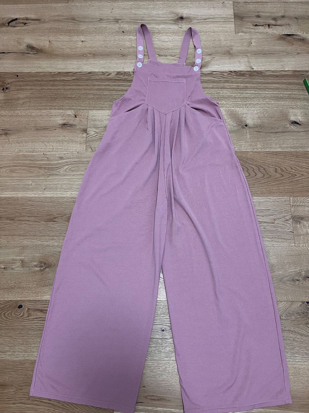 Halara Jumpsuits: Latzhose Halara / Grösse M – D'occasion à Escholzmatt par mel_58wh
