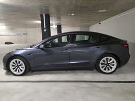 Tesla Model 3 Long Range Dual, guter Zustand