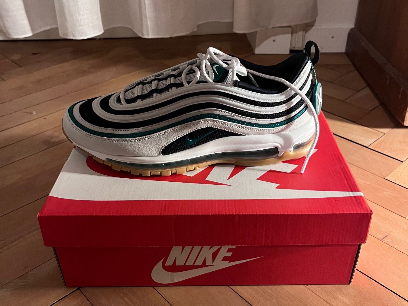 Nike Scarpe da uomo: Nike Air Max 97 – Nuovo e nell'imballaggio originale da Luzern venduto da Everything_Must_Gooo