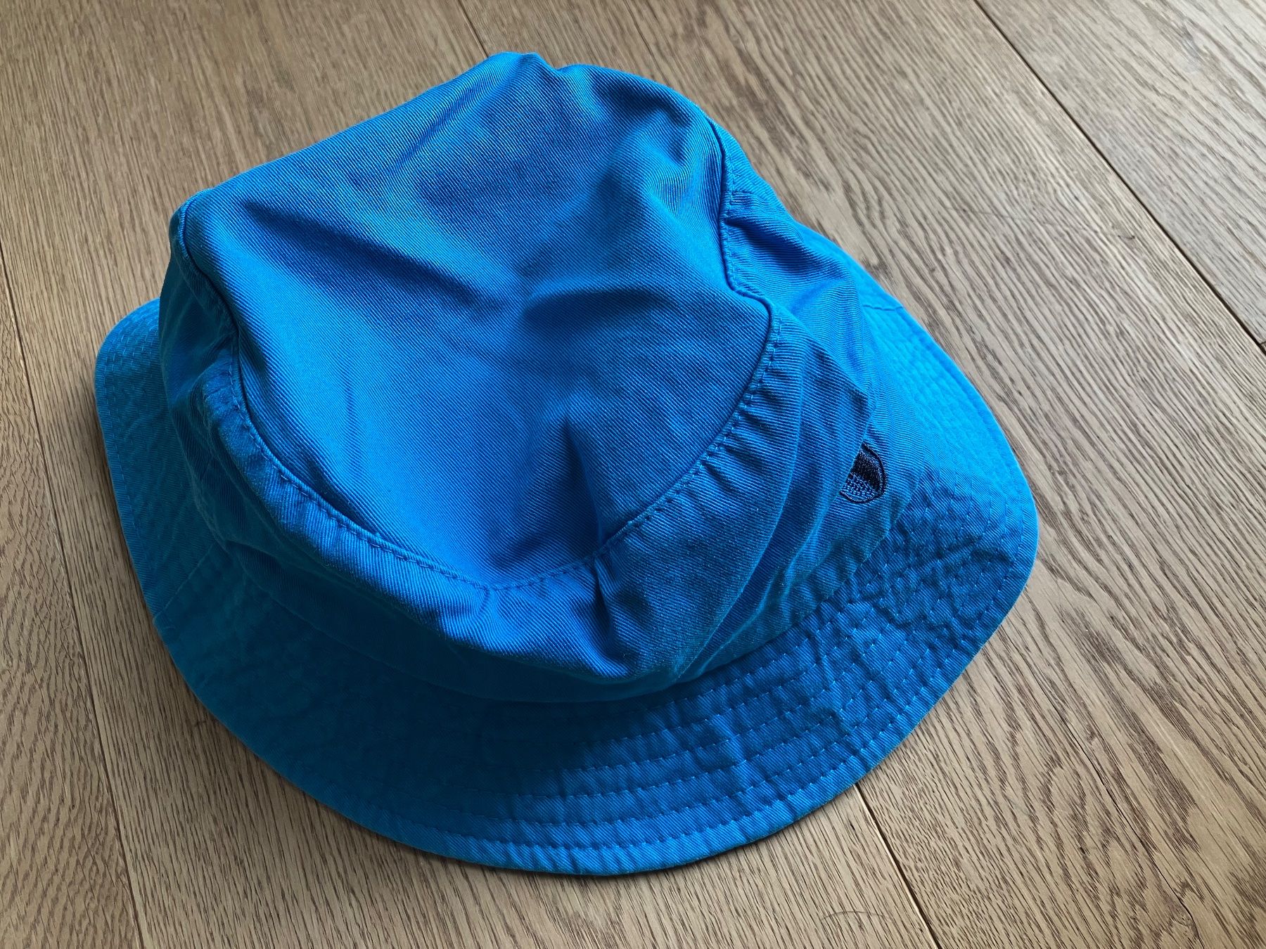 Altro abbigliamento per bambino: Sonnenhut blau – Usato da Cham venduto da Liliane78 1