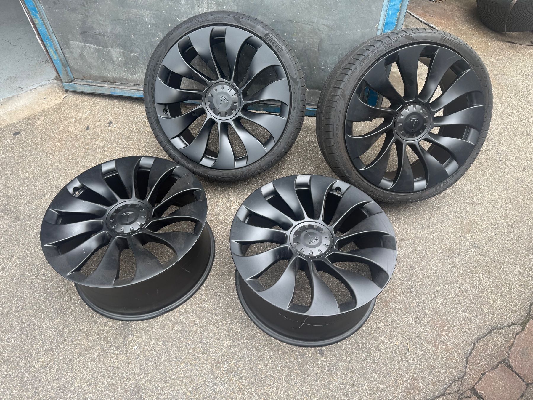 Tesla Cerchioni: Tesla Model Y Felgen – Usato da Dietikon venduto da duk_bxk9