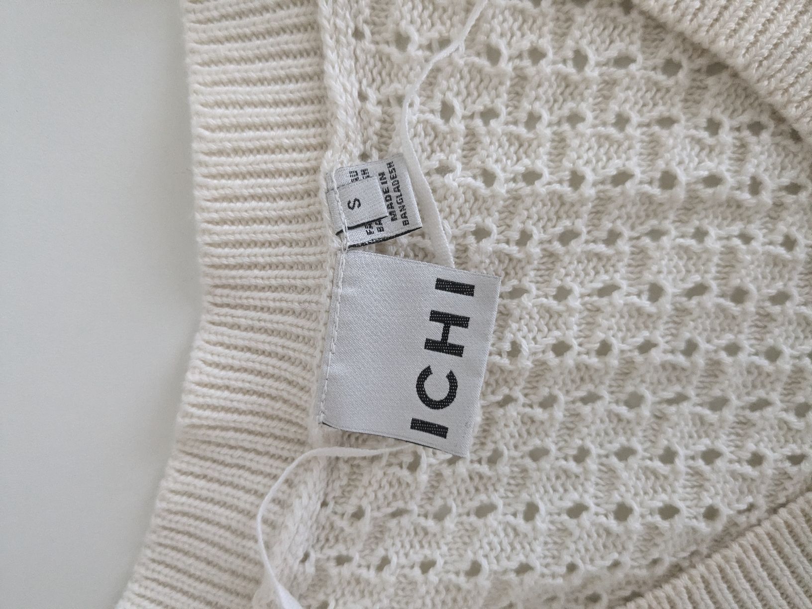 Gilets: Weste Kleid ICHI Strick Optik Gr. S – D'occasion à Rorschach par olg_5qq2 2