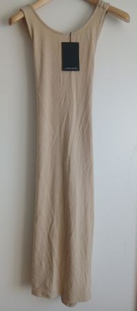 4th + Reckless Kleid beige gerippt Grösse M neu mit Etikett