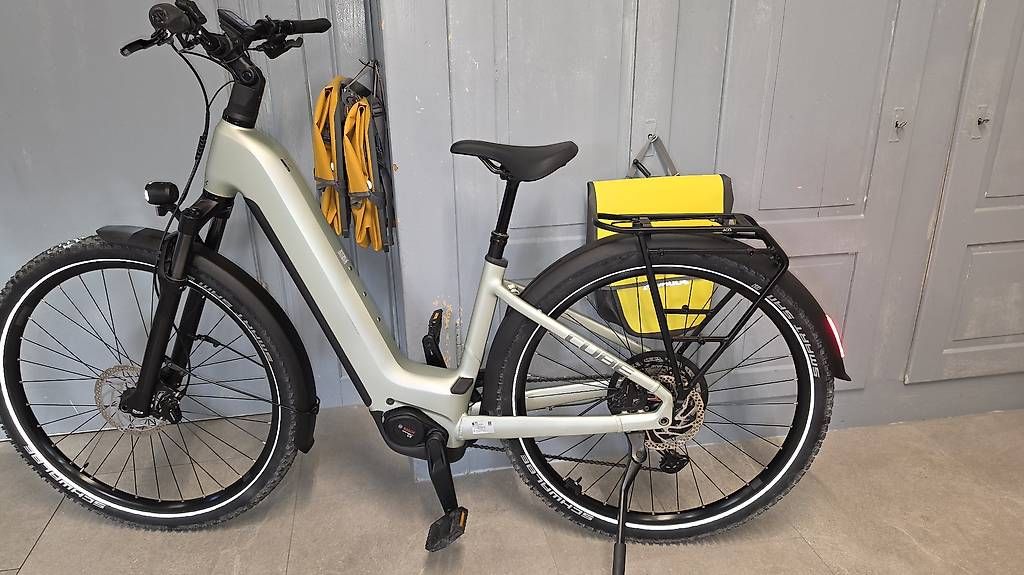 Vélos: Ebike E-Bike Cube Neuwertig  – D'occasion à Bronschhofen par Timi.g 7