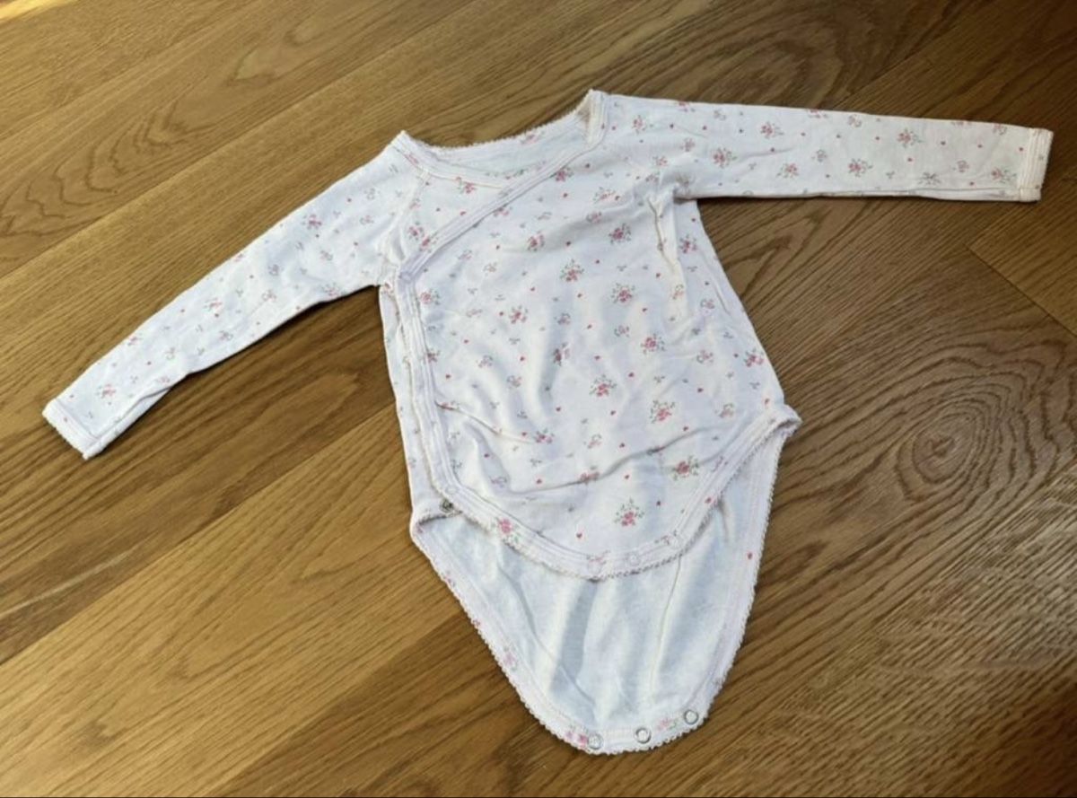 Petit Bateau Lotti & Set di vestiti: Petit Bateau Set Gr. 74(12M), 7-teilig – Usato da Genthod venduto da Tidus04 5