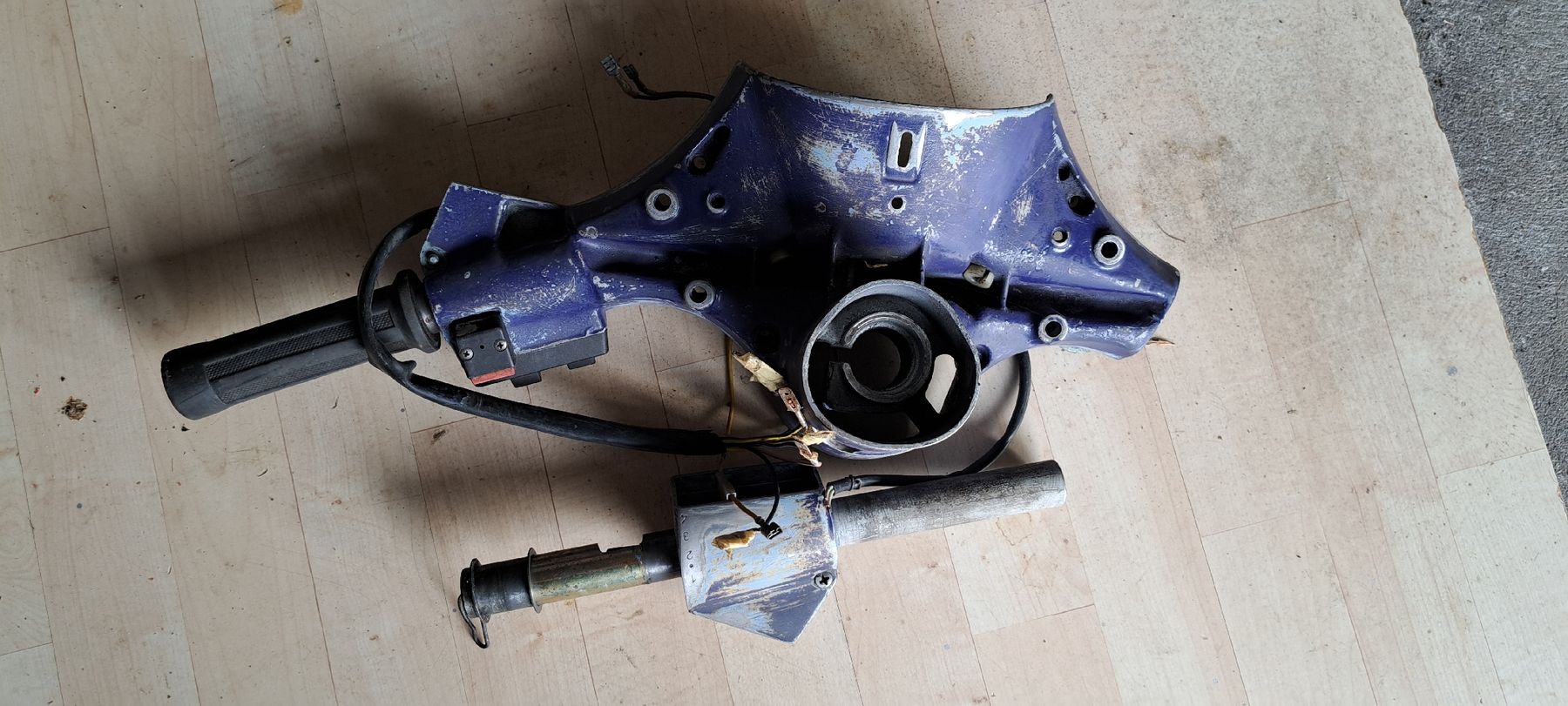 Vespa Tutti pezzi di ricambio per scooter: Vespa Piaggio PX Lenker – Usato da Füllinsdorf venduto da Borgirosi
