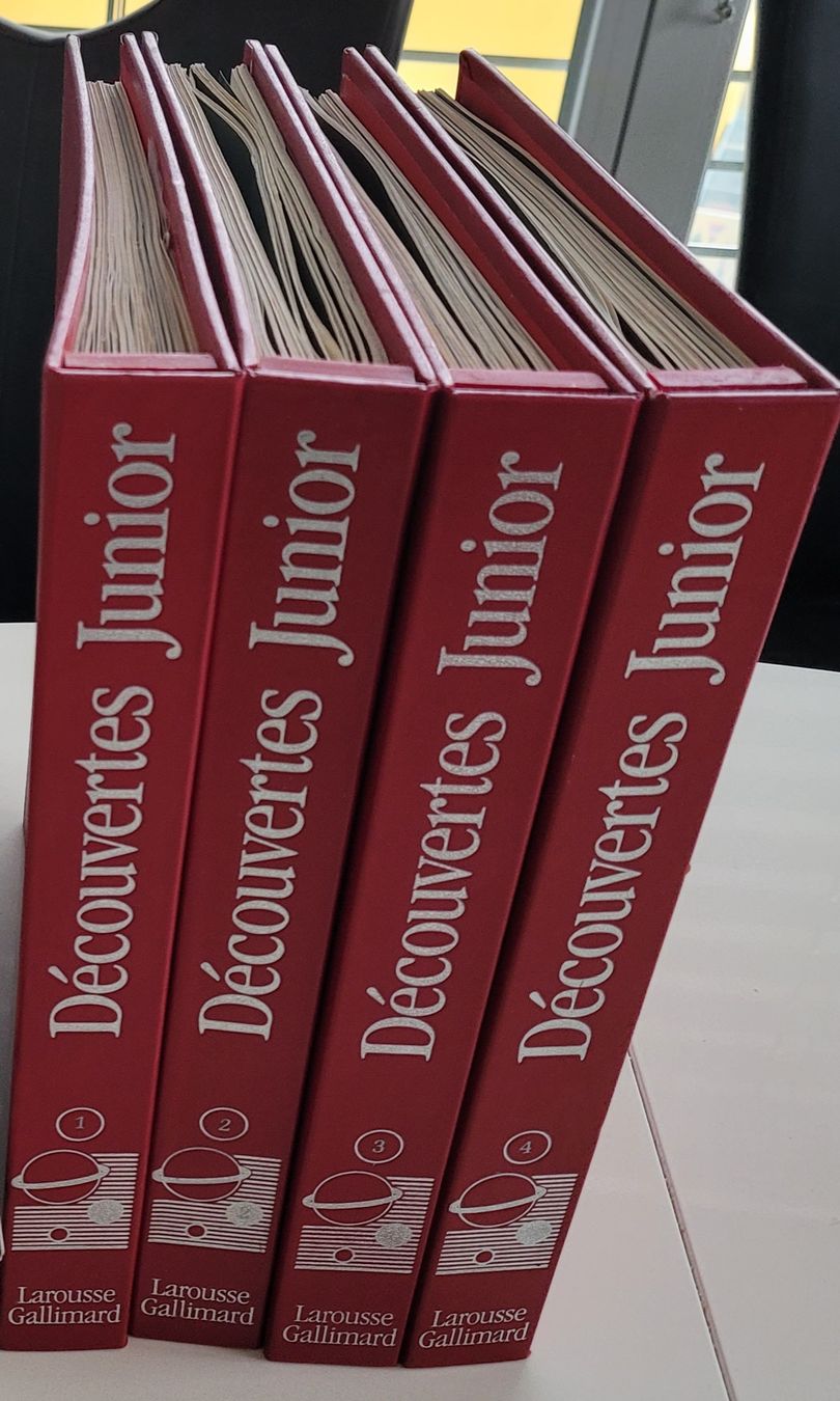 Libri: Découvertes Junior Larousse Gallimard, Édition Complète – Usato da Morges venduto da PascRoch