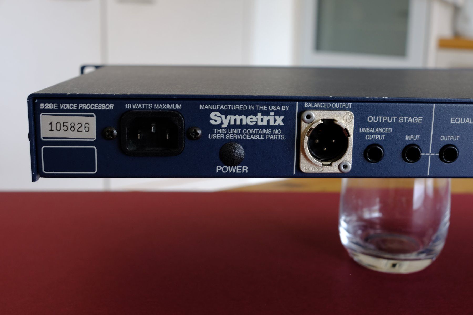 Egaliseurs: Symetrix 528E Voice Processor – D'occasion à Bulle par Vollbeat 3