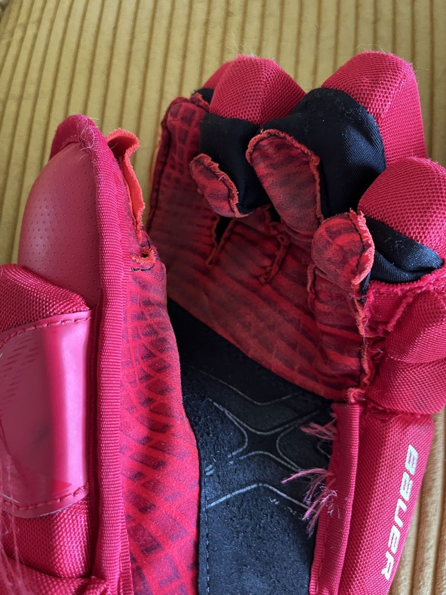 Bauer Altri accessori da uomo: Eishockey Handschuhe Bauer Rot Gr 14 – Usato da Rechthalten venduto da Trikot-master 3