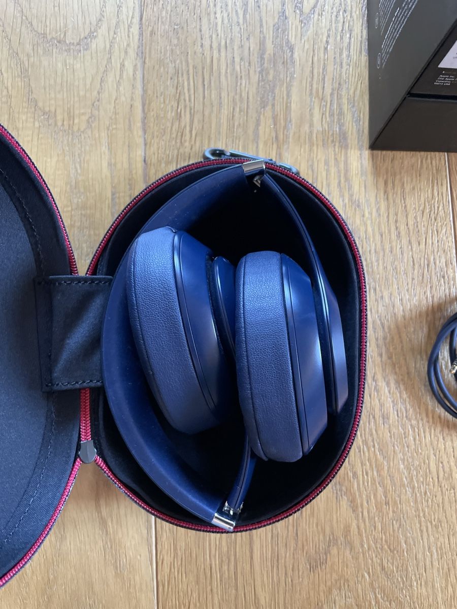 Beats Cuffie: Beats Studio 3 Wireless Kopfhörer Blau mit Zubehör – Usato da Erlinsbach SO venduto da sebastian_rech 2