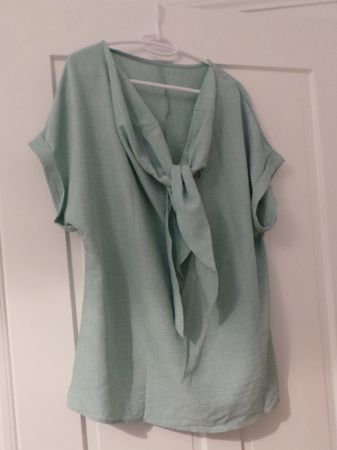 Luftiges Sommer-Shirt hellgrün 3XL