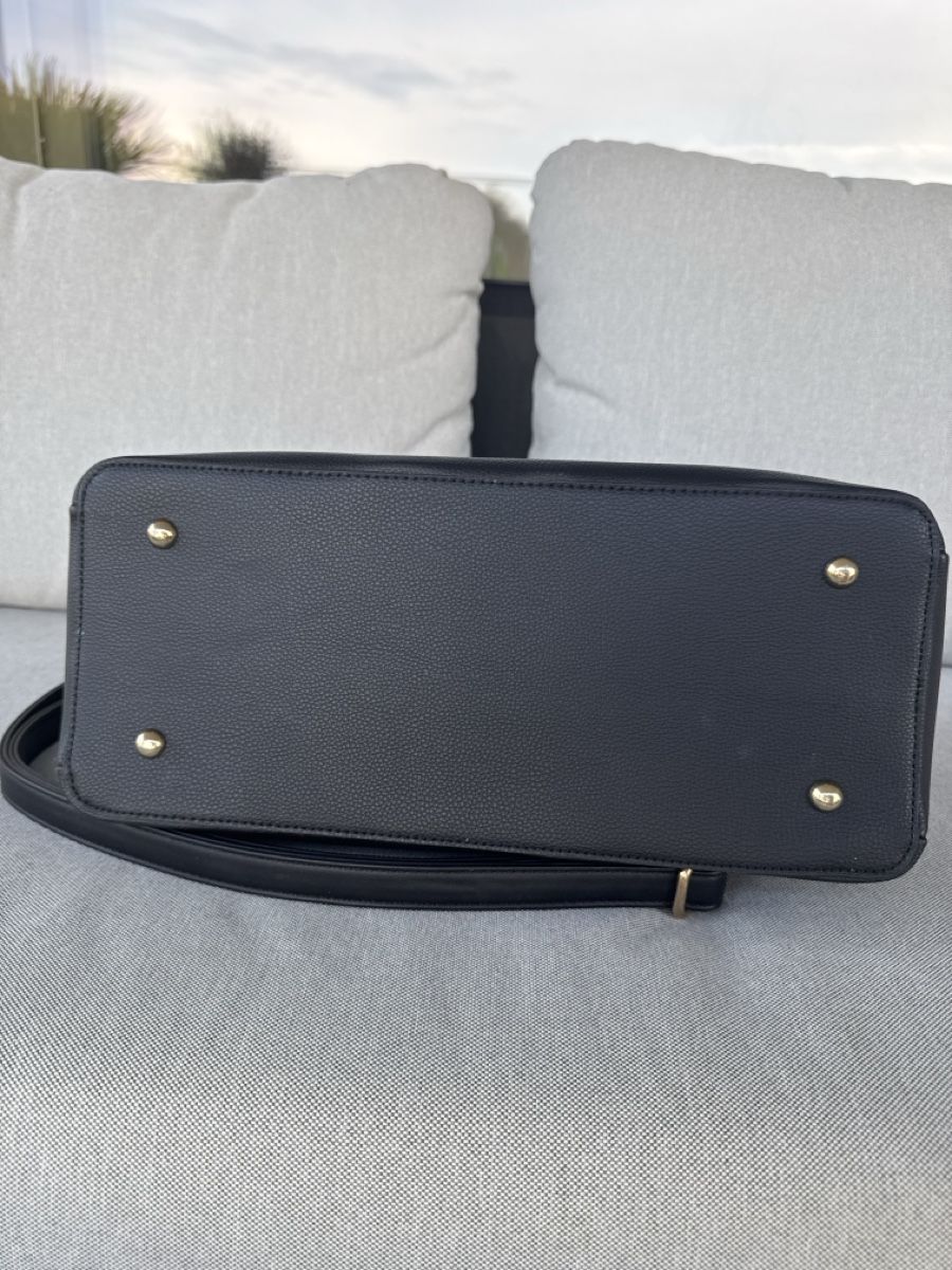 Taschen für Damen: Sac à main noir – Gebraucht aus Neuchâtel von mar_7tb2 2