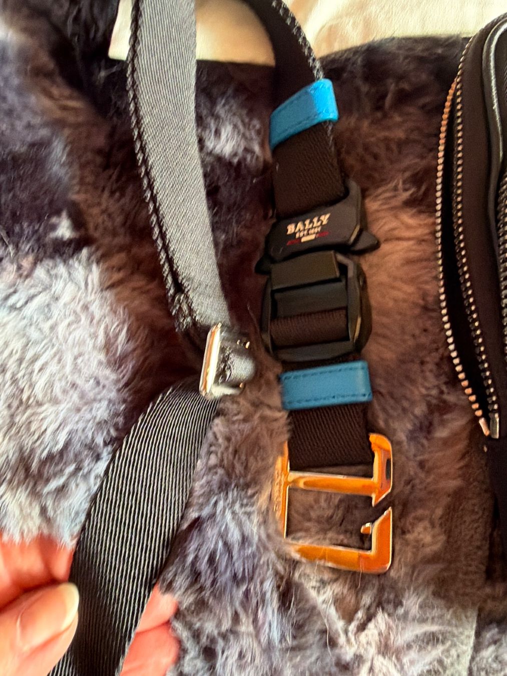 Bally Borse: Bally Peak Outlook Handy Tasche – Nuovo e nell'imballaggio originale da Vezia venduto da sidu03 6