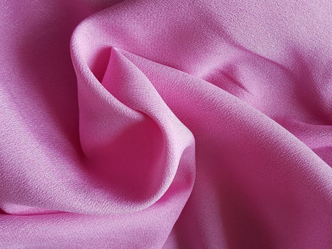 Tessuti: Stoff Crèpe rosa – Nuovo e nell'imballaggio originale da geroldswil venduto da Gumball1