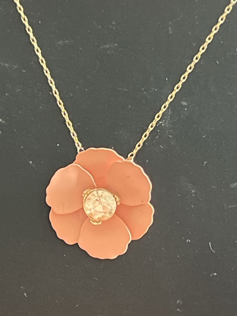 Catenine: Blumige Halskette, zartes Rosa – Usato da Seon venduto da Sunny-Schmuck78 1