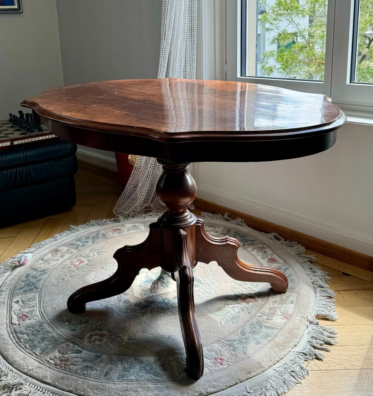 Tavoli: XIX Century Louis-Philippe Mahogany Table – Usato da Zürich venduto da kasiaf